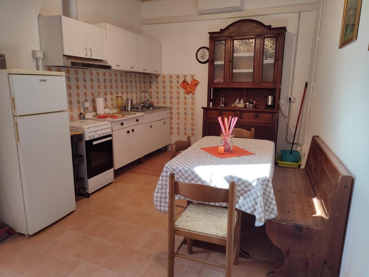 Nasino Agriturismo Nonnamelia מראה חיצוני תמונה