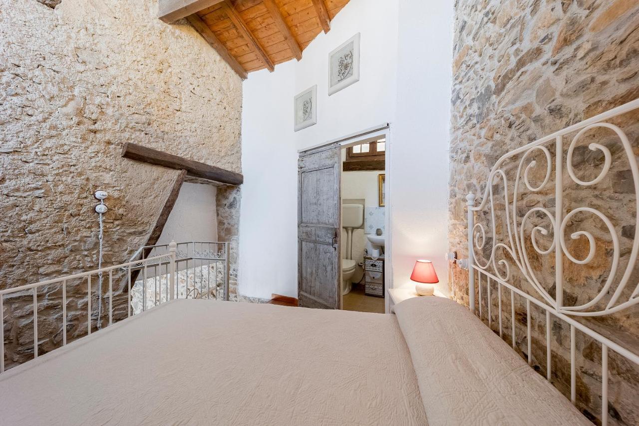 Nasino Agriturismo Nonnamelia מראה חיצוני תמונה