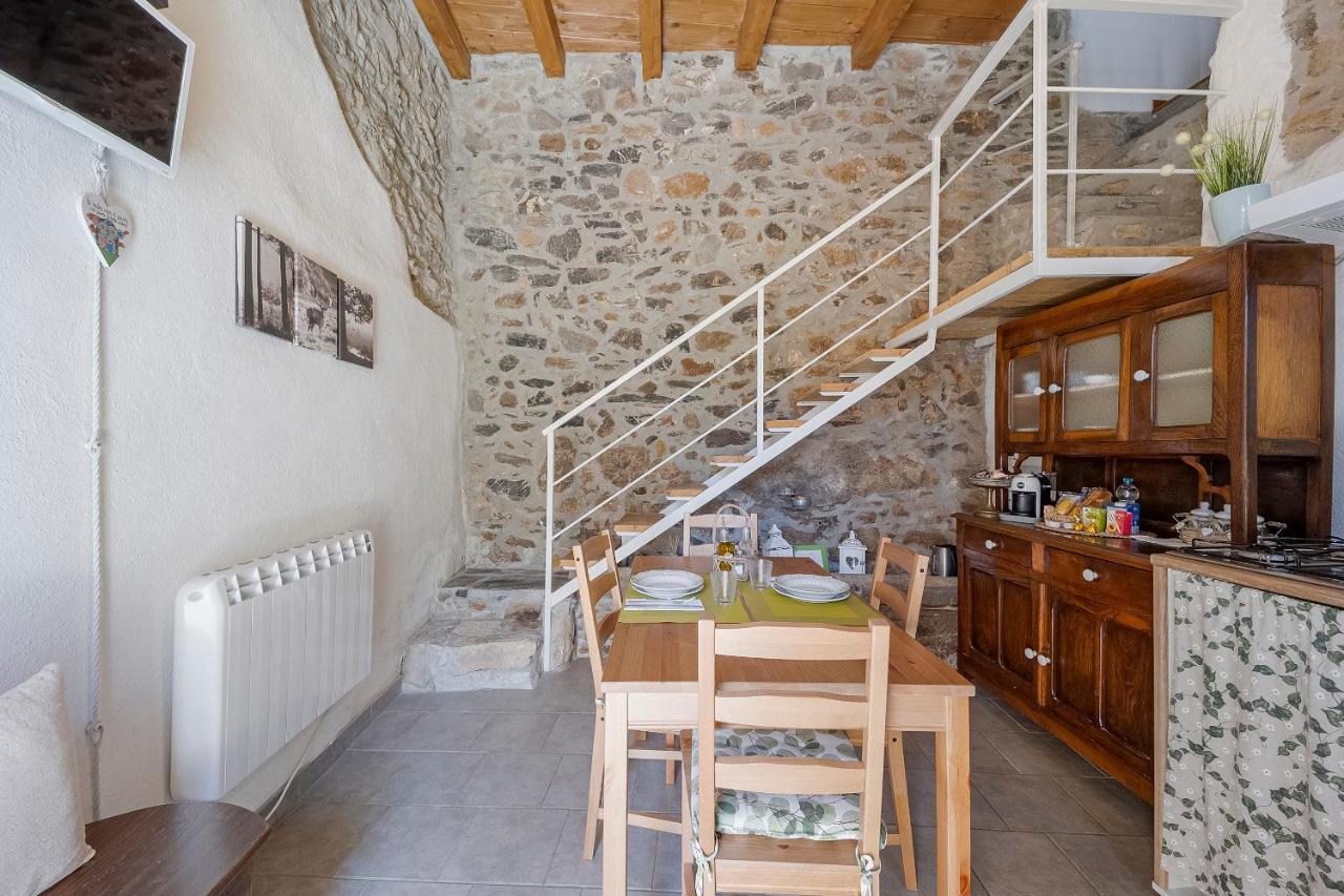 Nasino Agriturismo Nonnamelia מראה חיצוני תמונה